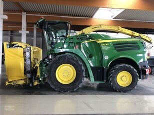 حصادة الأعلاف John Deere 8400i