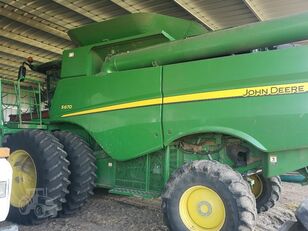 ماكينة حصادة دراسة John Deere S670
