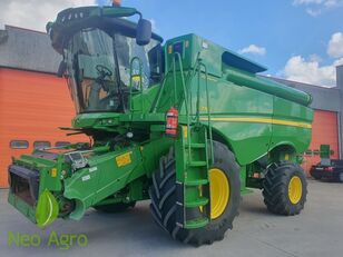 ماكينة حصادة دراسة John Deere S770i 4WD (з Європи)